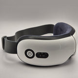 Le masseur oculaire ULTIMATE en vue d'ensemble sur fond blanc. 